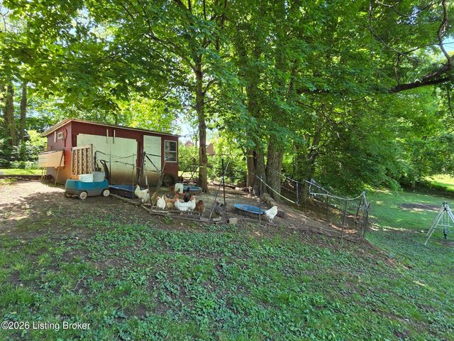 3981 Woodlawn Rd, Bardstown, KY 40004