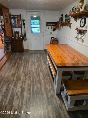 3981 Woodlawn Rd, Bardstown, KY 40004