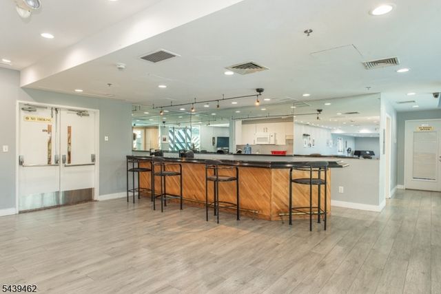 7004 Kennedy Blvd East 39f, Guttenberg Town, NJ 07093