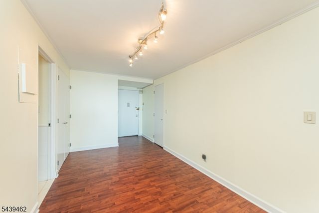 7004 Kennedy Blvd East 39f, Guttenberg Town, NJ 07093