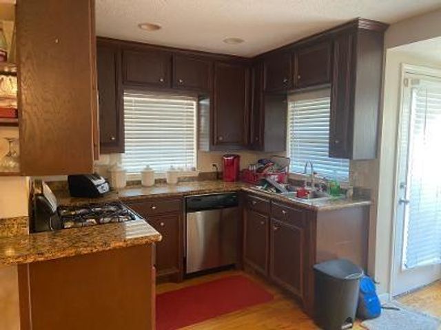 2906 Evella Street, Houston, TX 77026