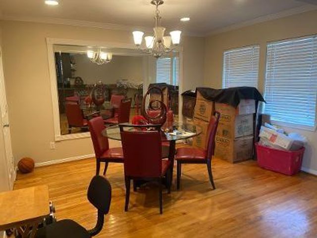 2906 Evella Street, Houston, TX 77026