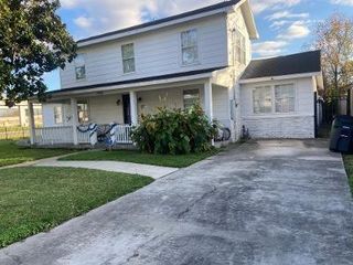 2906 Evella Street, Houston, TX 77026