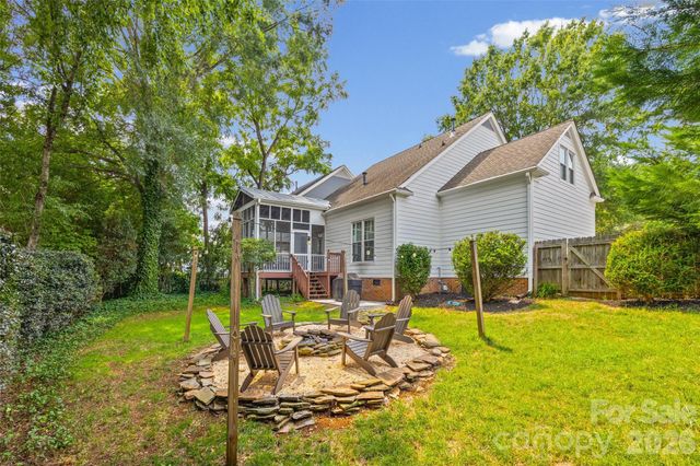 3211 Moores Glen Drive, Charlotte, NC 28209