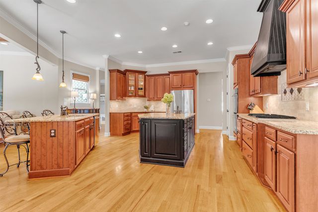 105 ASTON BROOK CV, Eads, TN 38028