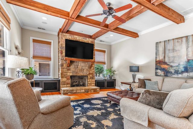 105 ASTON BROOK CV, Eads, TN 38028