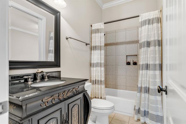 105 ASTON BROOK CV, Eads, TN 38028