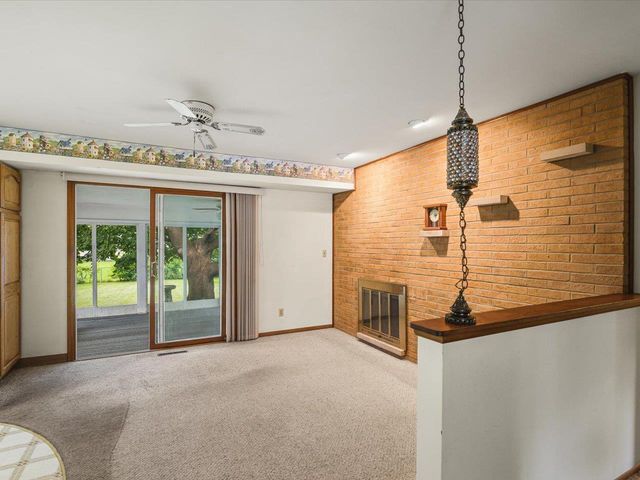 2406 Skyline Drive, Beloit, WI 53511