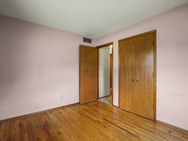 2406 Skyline Drive, Beloit, WI 53511