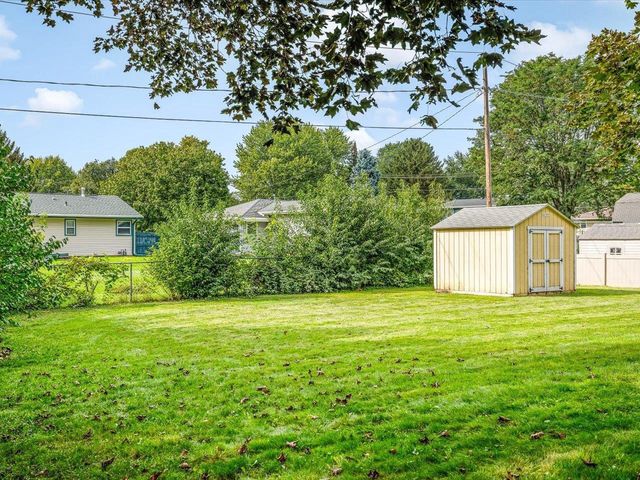 2406 Skyline Drive, Beloit, WI 53511