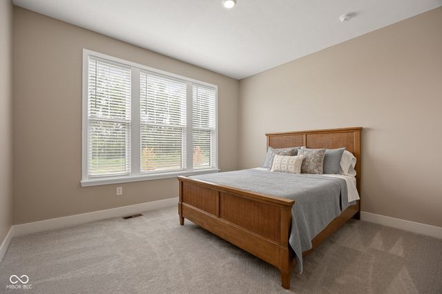 1500 Chatham Village Boulevard, Westfield, IN 46074