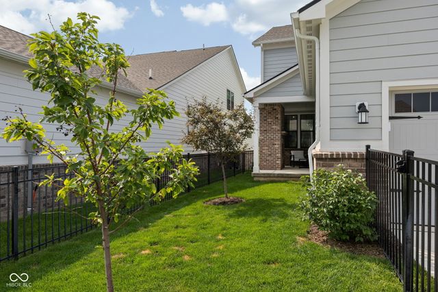 1500 Chatham Village Boulevard, Westfield, IN 46074