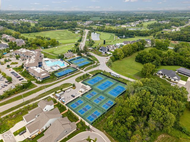 1500 Chatham Village Boulevard, Westfield, IN 46074