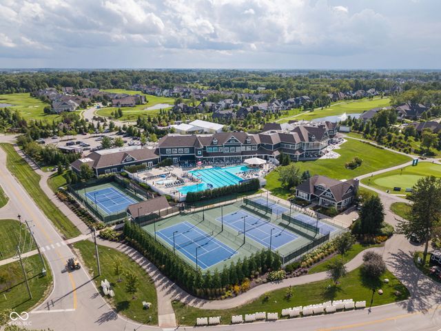 1500 Chatham Village Boulevard, Westfield, IN 46074