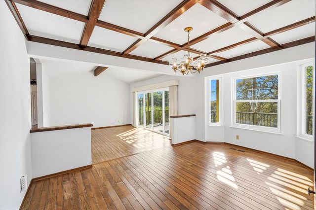 15209 Roving Way, Grass Valley, CA 95949