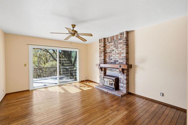 15209 Roving Way, Grass Valley, CA 95949