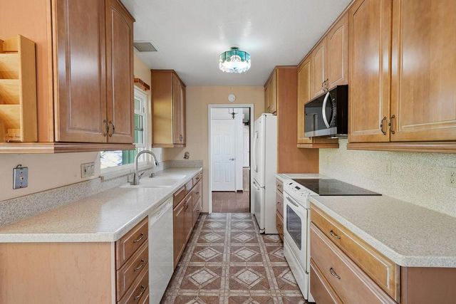 15209 Roving Way, Grass Valley, CA 95949