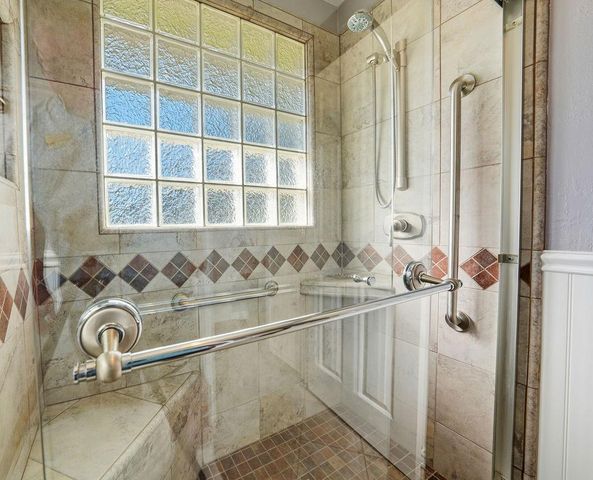 15209 Roving Way, Grass Valley, CA 95949