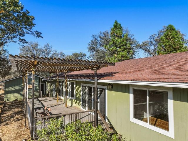 15209 Roving Way, Grass Valley, CA 95949