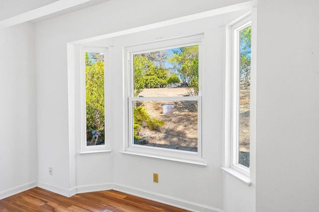 15209 Roving Way, Grass Valley, CA 95949