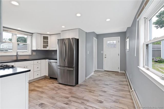 108 Limewood Avenue, Branford, CT 06405