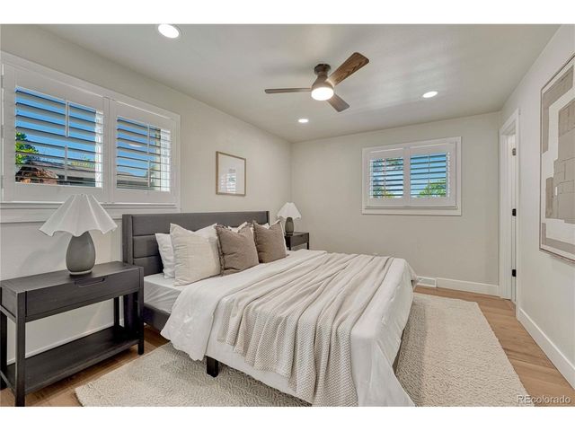 6945 S Clermont Dr, Centennial, CO 80122