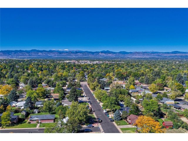 6945 S Clermont Dr, Centennial, CO 80122