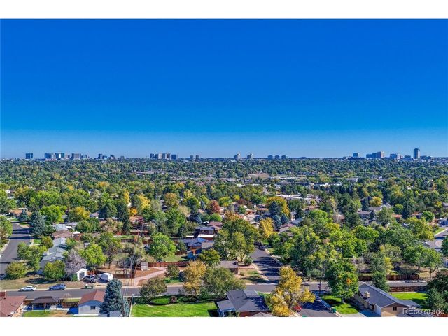 6945 S Clermont Dr, Centennial, CO 80122