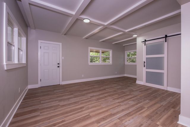 1620 S Harrison, Little Rock, AR 72204