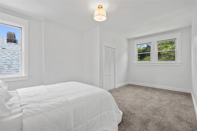 8952 Eastwood Rd, Pittsburgh, PA 15235