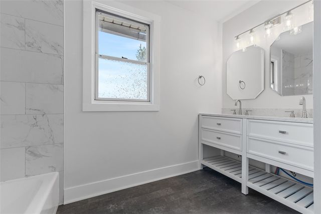 8952 Eastwood Rd, Pittsburgh, PA 15235