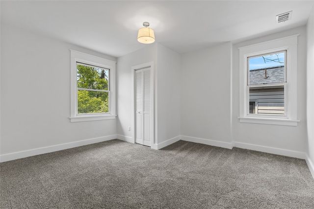 8952 Eastwood Rd, Pittsburgh, PA 15235