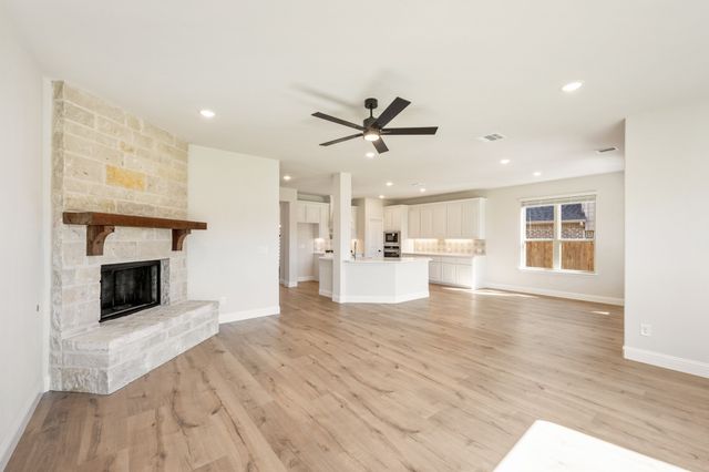 3042 Duck Heights Avenue, Royse City, TX 75189