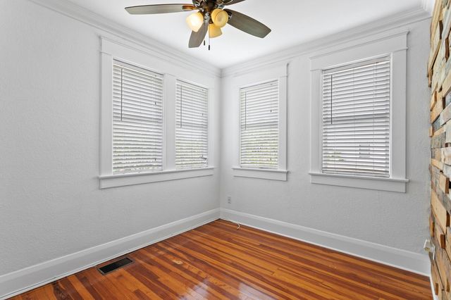 705 W WEST STREET, Tampa, FL 33602