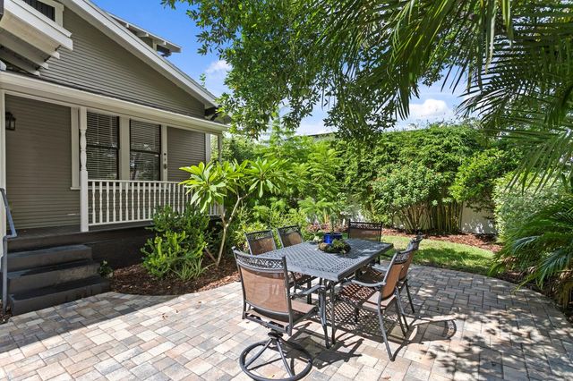 705 W WEST STREET, Tampa, FL 33602