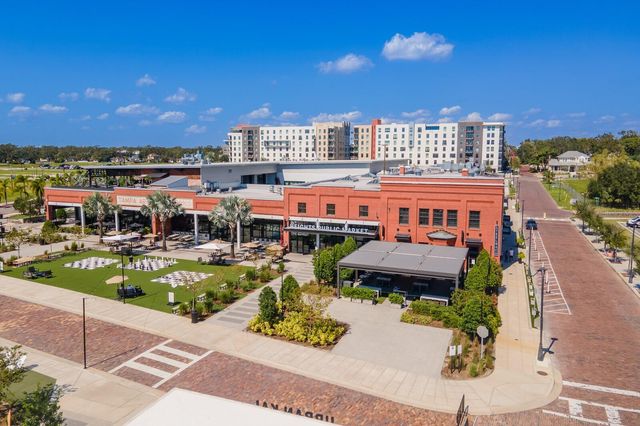 705 W WEST STREET, Tampa, FL 33602
