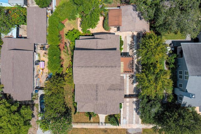 705 W WEST STREET, Tampa, FL 33602