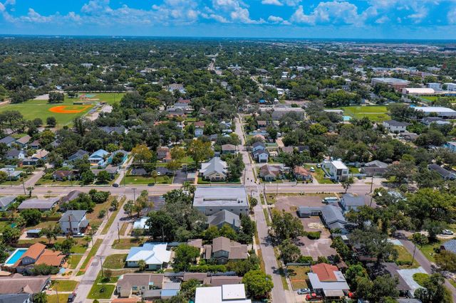 705 W WEST STREET, Tampa, FL 33602