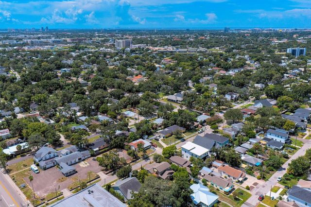 705 W WEST STREET, Tampa, FL 33602