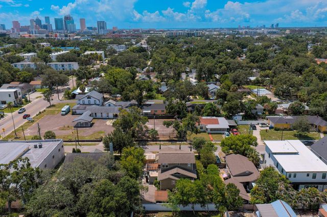705 W WEST STREET, Tampa, FL 33602