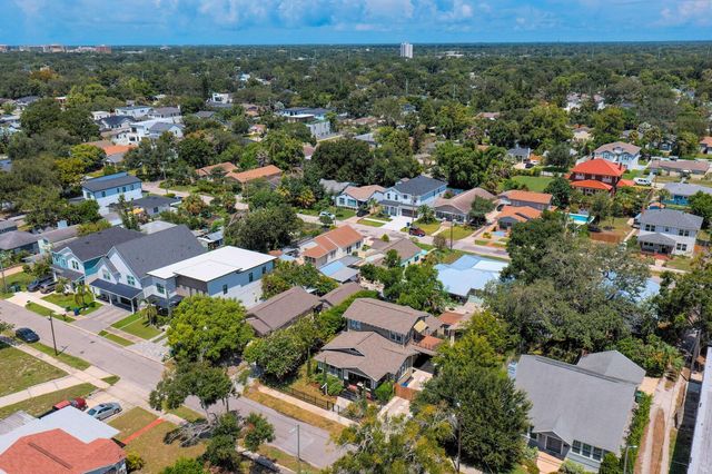 705 W WEST STREET, Tampa, FL 33602