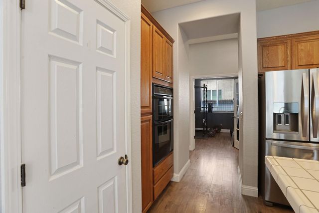 5239 Sire Ct, Riverbank, CA 95367