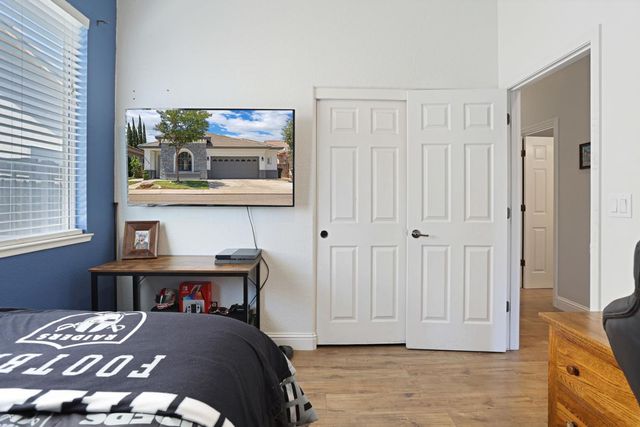 5239 Sire Ct, Riverbank, CA 95367