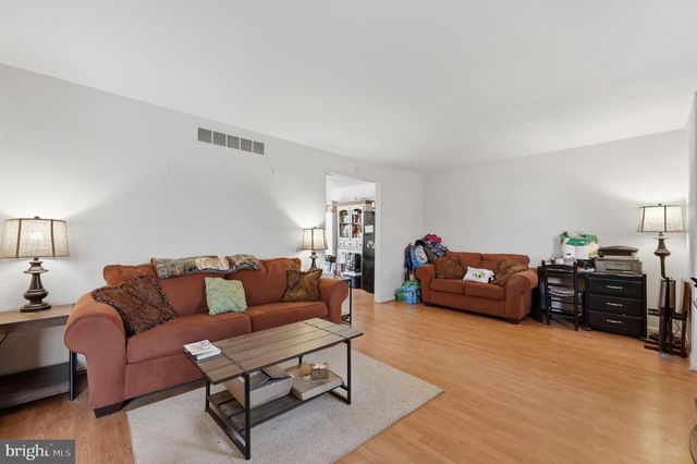 31 ALANNA LN, Elmer, NJ 08318