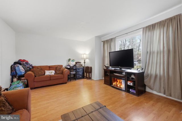31 ALANNA LN, Elmer, NJ 08318