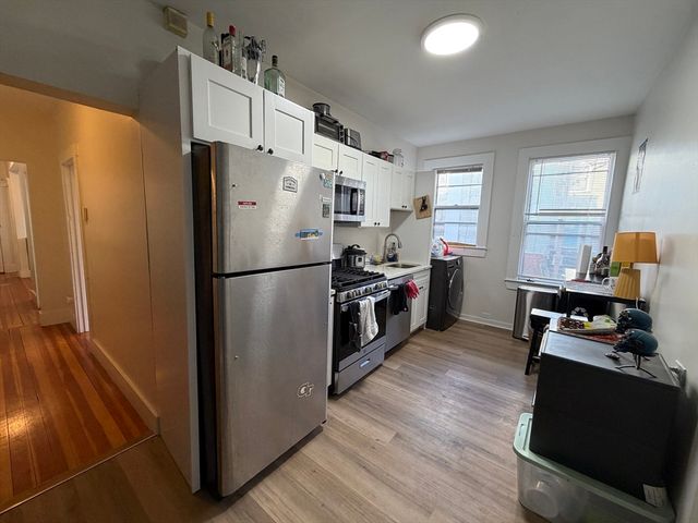 361 Washington St 1L, Cambridge, MA 02139