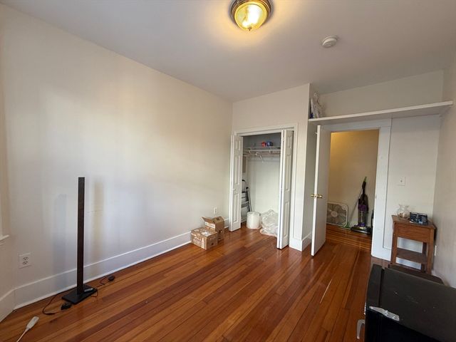 361 Washington St 1L, Cambridge, MA 02139
