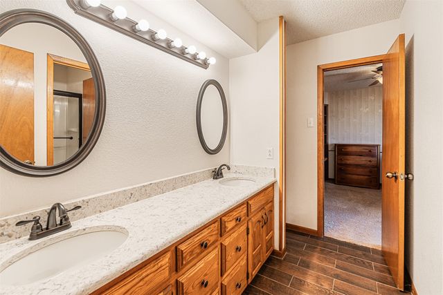 1199 Cedar Lane, Kaufman, TX 75142