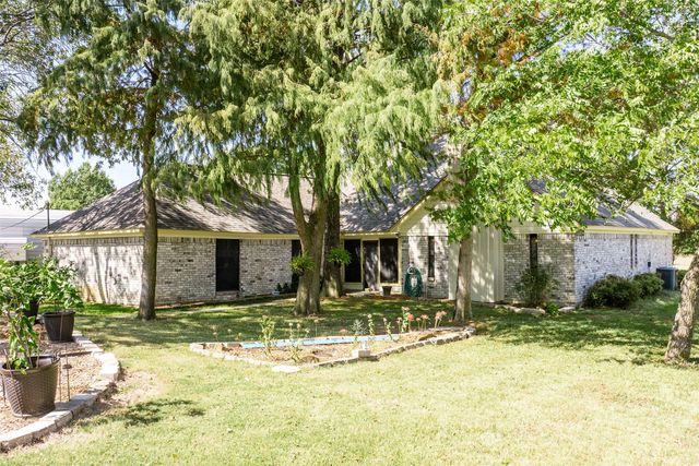 1199 Cedar Lane, Kaufman, TX 75142