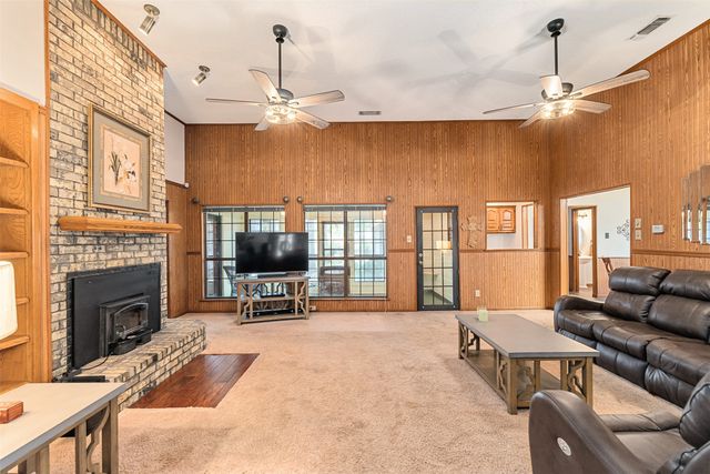 1199 Cedar Lane, Kaufman, TX 75142